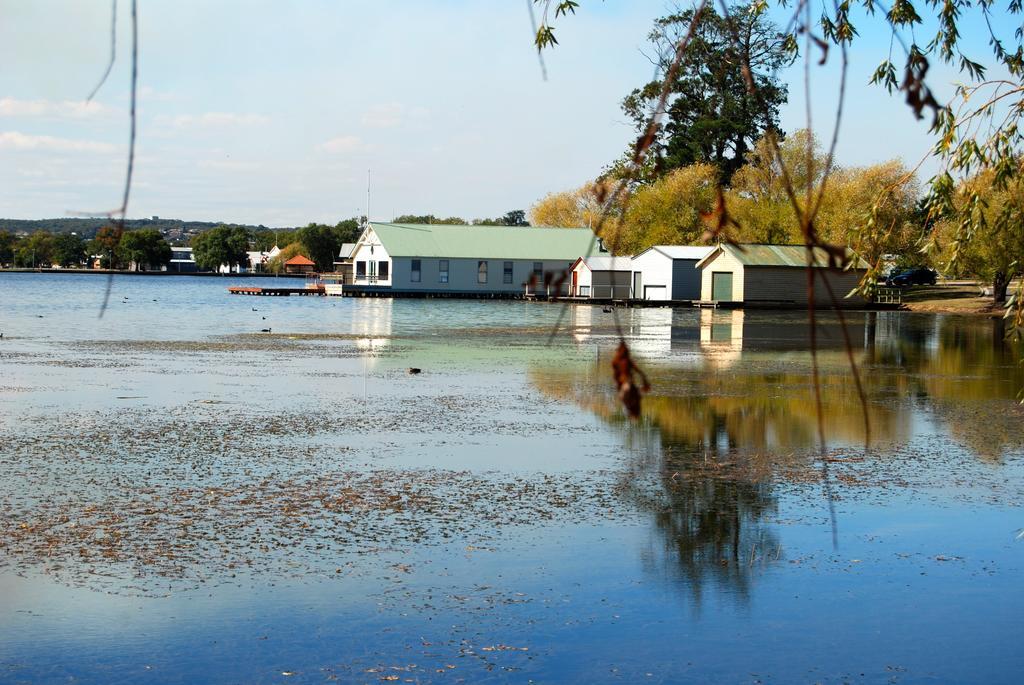 Lake Wendouree Luxury Apartments Ballarat Zimmer foto